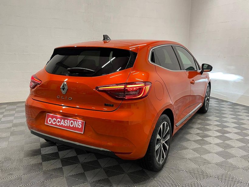 RENAULT CLIO V 2023 - Photo n°8