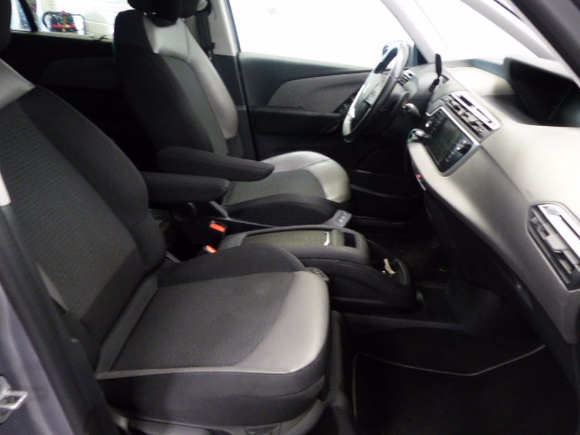 CITROEN GRAND C4 PICASSO 2017 - Photo n°6
