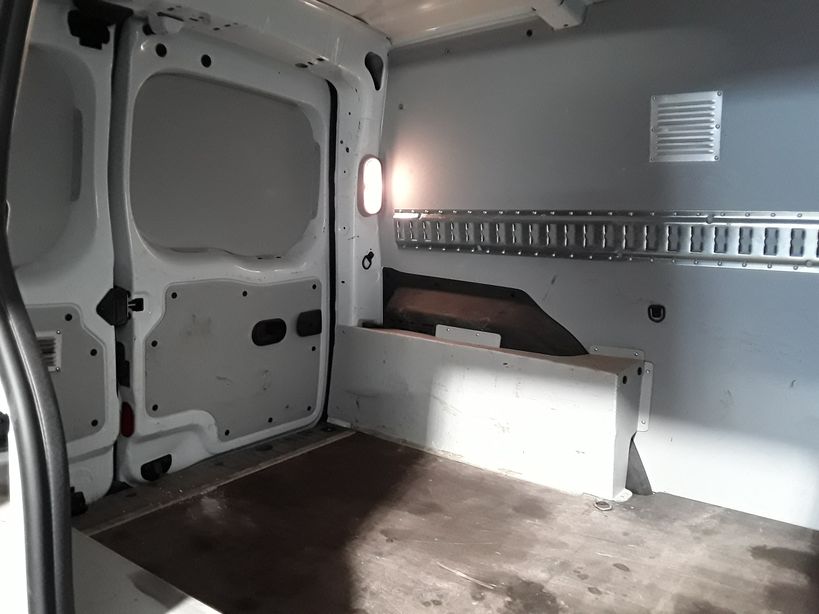 RENAULT KANGOO EXPRESS 2019 - Photo n°12