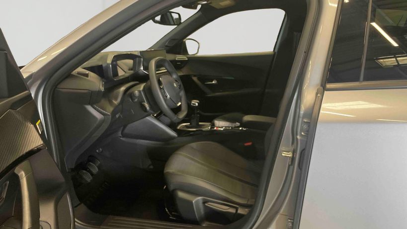 PEUGEOT 2008 2023 - Photo n°9