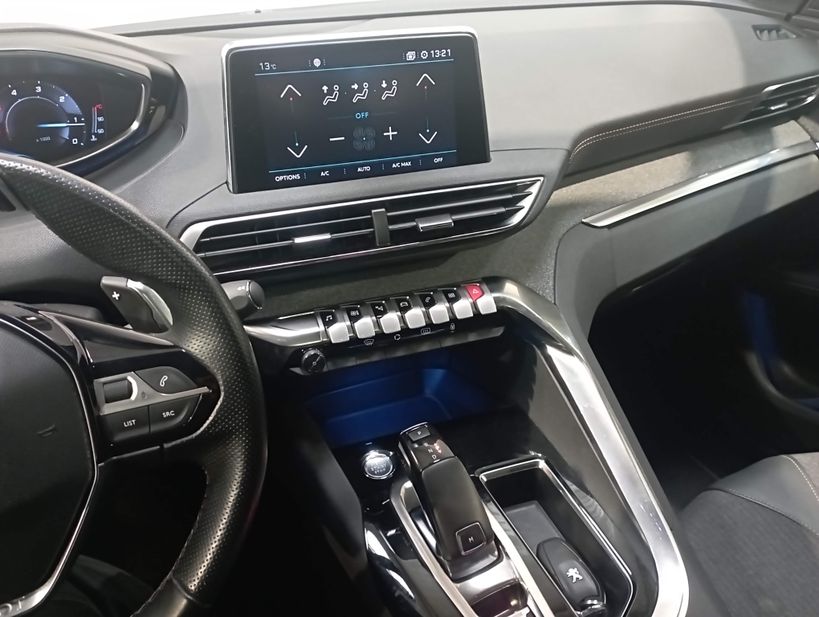 PEUGEOT 3008 2020 - Photo n°19