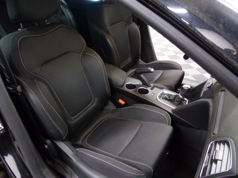 RENAULT MEGANE IV BERLINE BUSINESS 2019 - Photo n°29