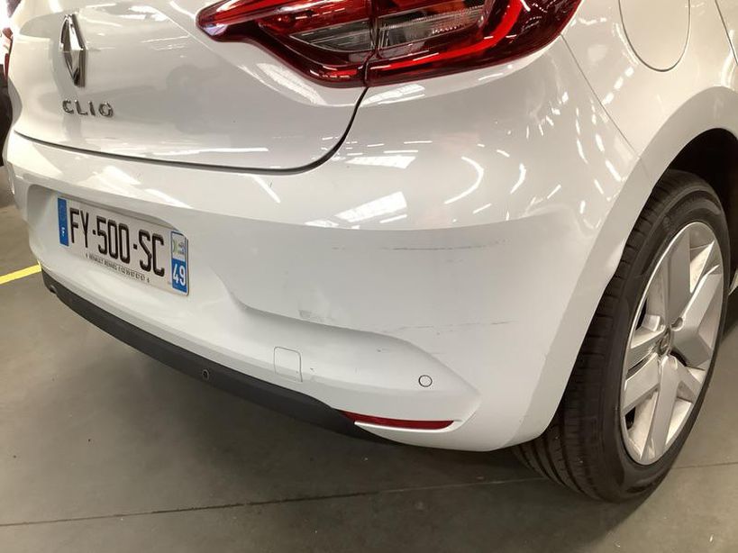 RENAULT CLIO V 2021 - Photo n°5
