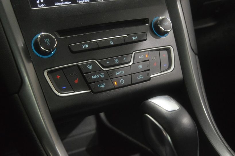 FORD MONDEO 2018 - Photo n°18