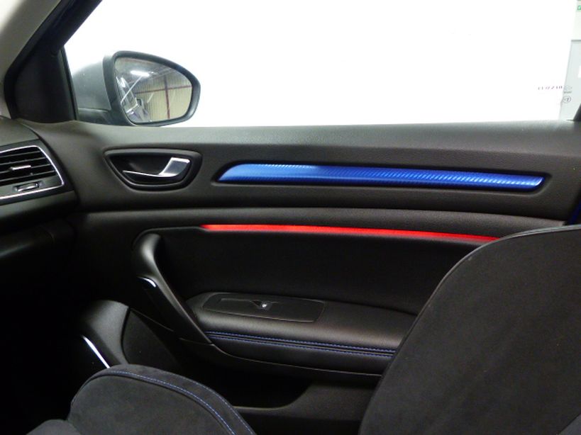 RENAULT MEGANE IV BERLINE 2019 - Photo n°35