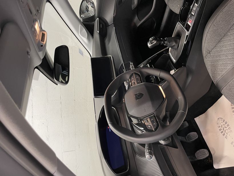 PEUGEOT 208 2024 - Photo n°10