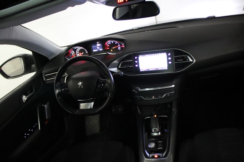 PEUGEOT 308 SW BUSINESS 2018 - Photo n°8