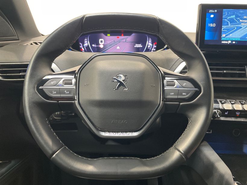 PEUGEOT 5008 2023 - Photo n°12