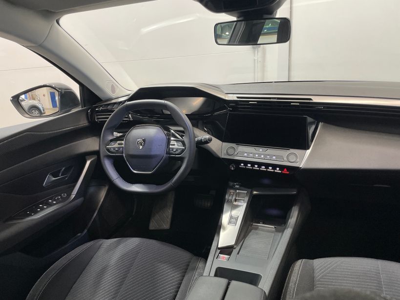 PEUGEOT 308 2022 - Photo n°9