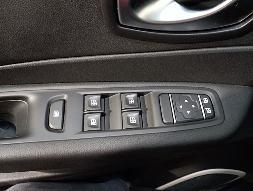 RENAULT CAPTUR 2019 - Photo n°29