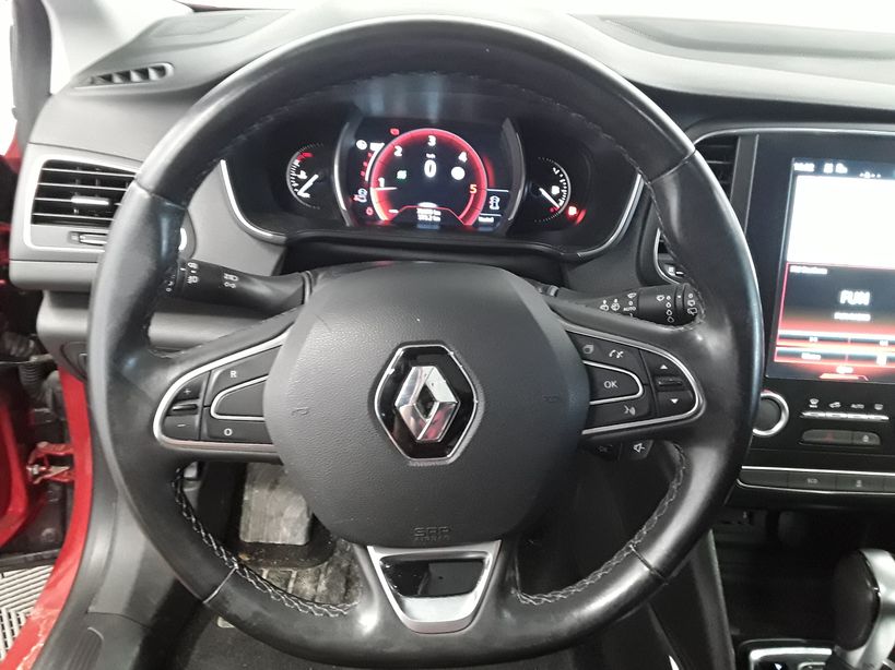 RENAULT MEGANE IV BERLINE 2017 - Photo n°13