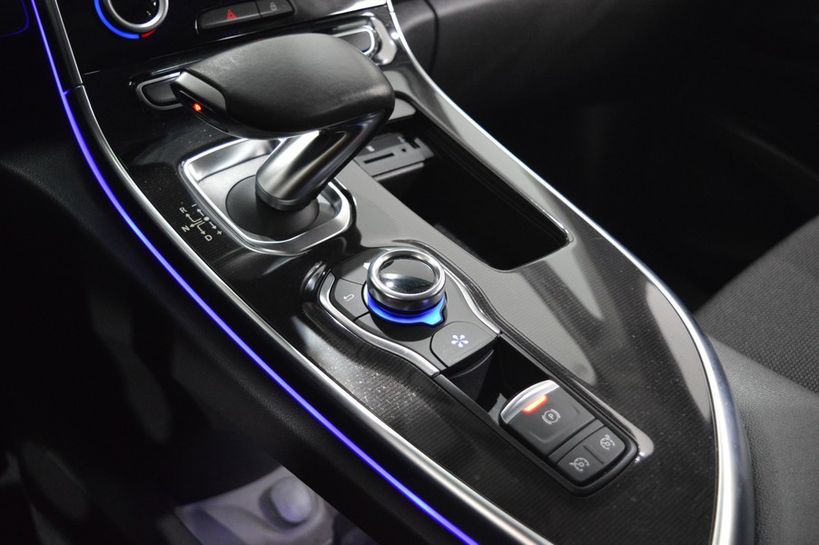 RENAULT ESPACE V 2016 - Photo n°10
