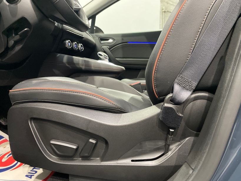 RENAULT CAPTUR 2023 - Photo n°39