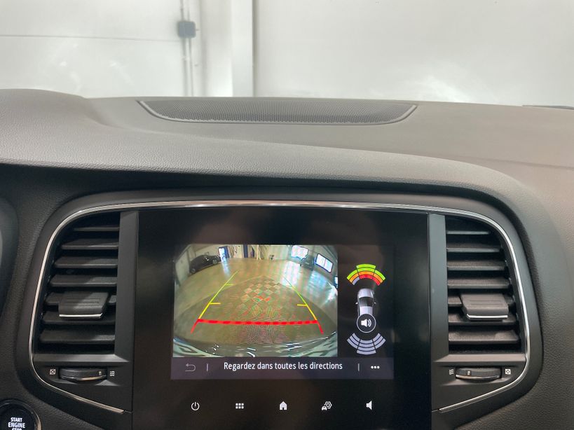 RENAULT MEGANE IV ESTATE 2022 - Photo n°13