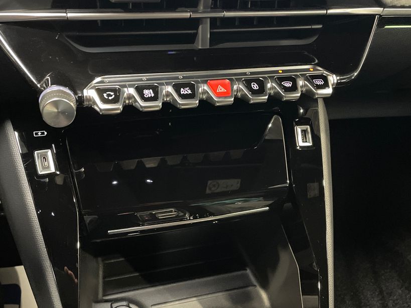 PEUGEOT 208 2024 - Photo n°19