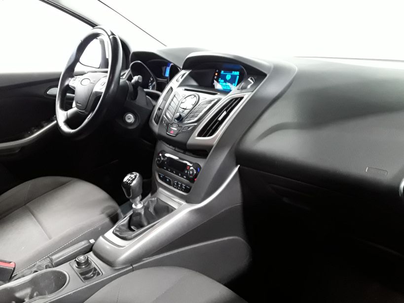 FORD FOCUS 2014 - Photo n°6
