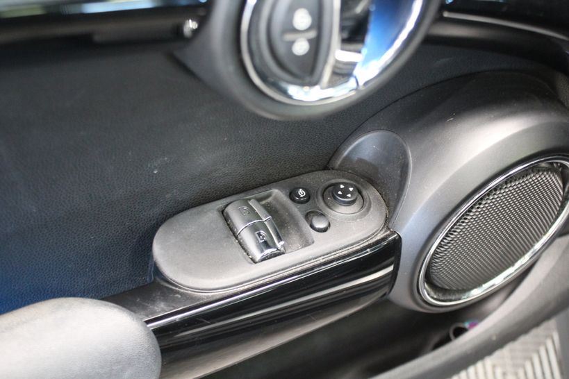 MINI HATCH 3 PORTES F56 LCI 2019 - Photo n°34