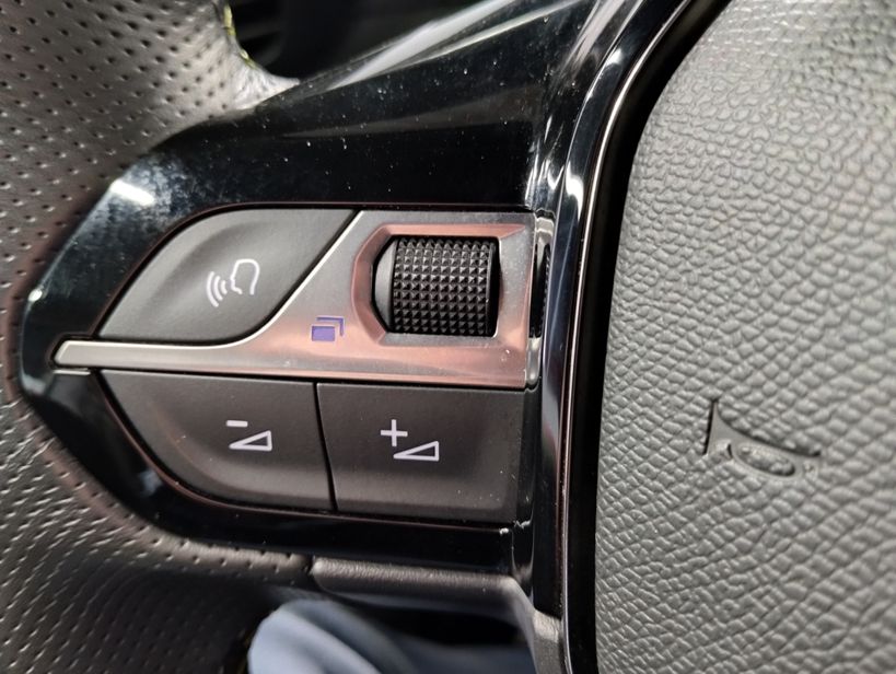 PEUGEOT 208 2023 - Photo n°22