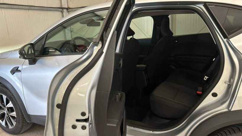 RENAULT CAPTUR 2023 - Photo n°14