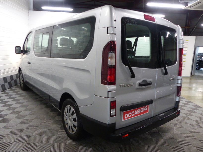 RENAULT TRAFIC III COMBI 2016 - Photo n°5