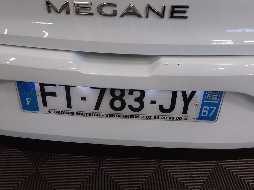 RENAULT MEGANE IV BERLINE 2020 - Photo n°8