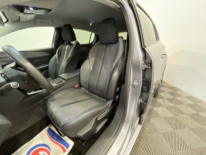 PEUGEOT 308 2023 - Photo n°9