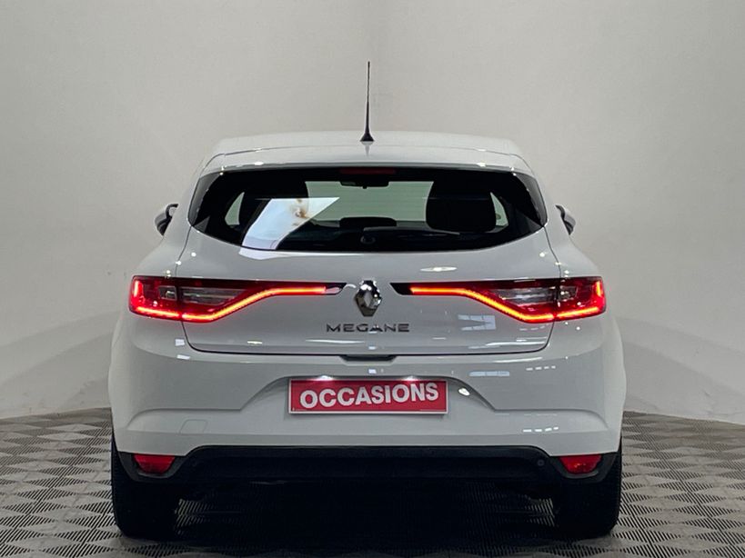RENAULT MEGANE IV BERLINE BUSINESS 2020 - Photo n°6