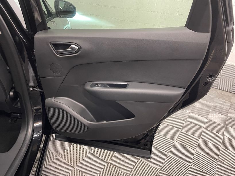 RENAULT ARKANA 2024 - Photo n°37