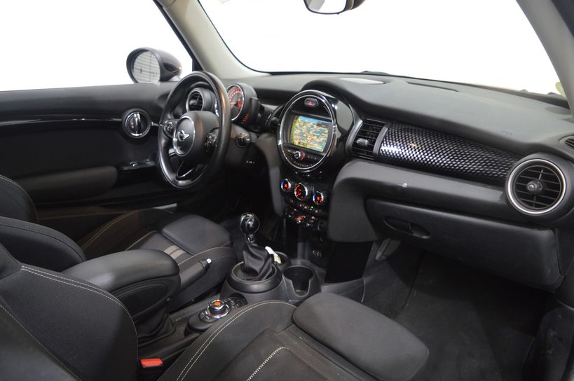 MINI MINI F56 2015 - Photo n°8