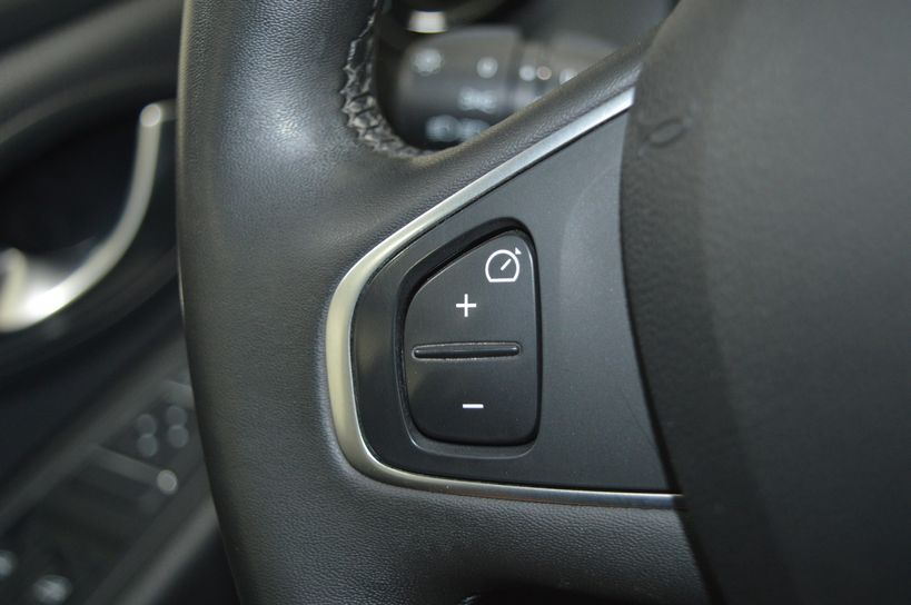 RENAULT CLIO IV BUSINESS 2019 - Photo n°25