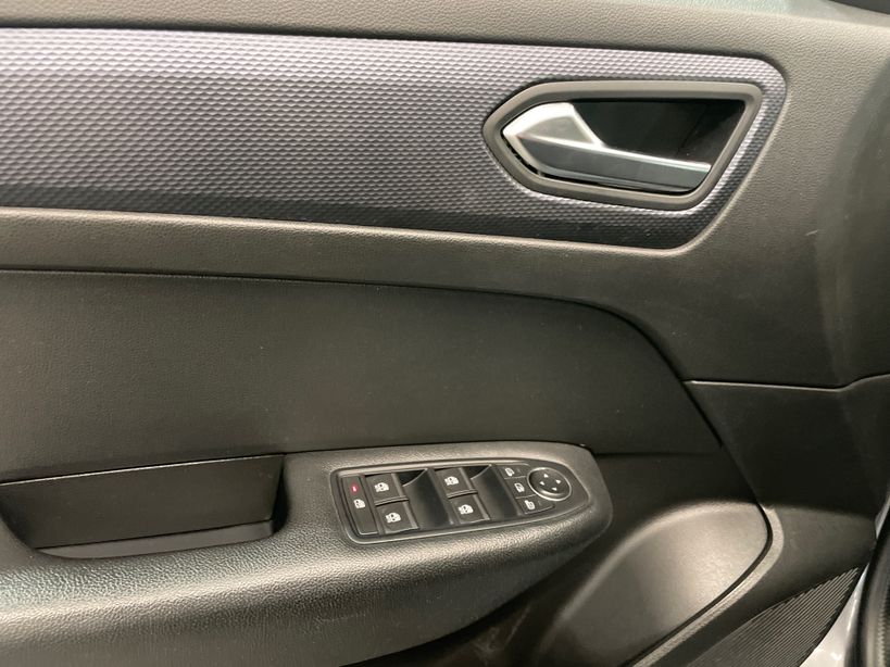 RENAULT ARKANA 2023 - Photo n°25