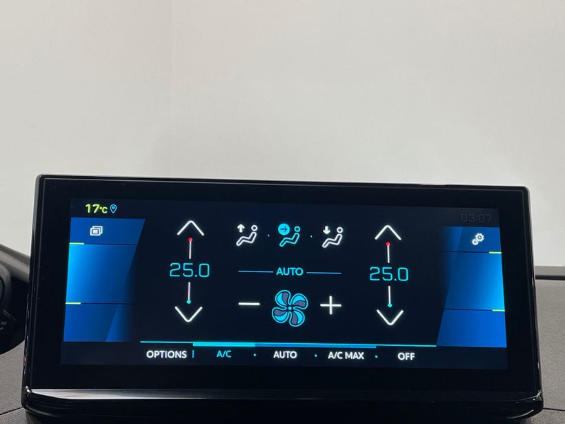 PEUGEOT 3008 2023 - Photo n°15