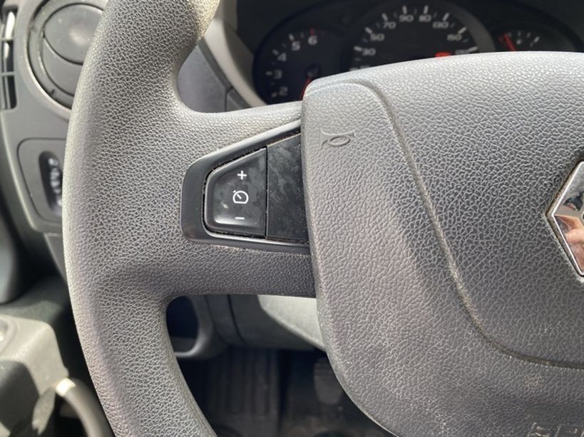 RENAULT MASTER CHASSIS CABINE 2017 - Photo n°12