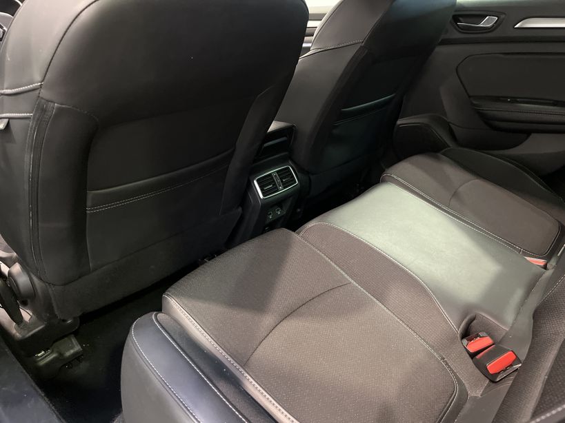 RENAULT MEGANE IV ESTATE 2021 - Photo n°37