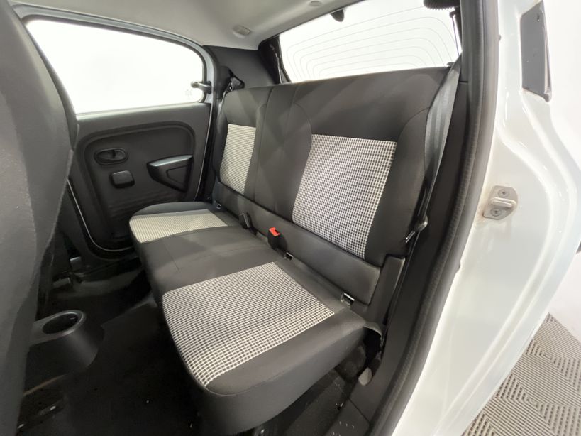 RENAULT TWINGO III 2020 - Photo n°10