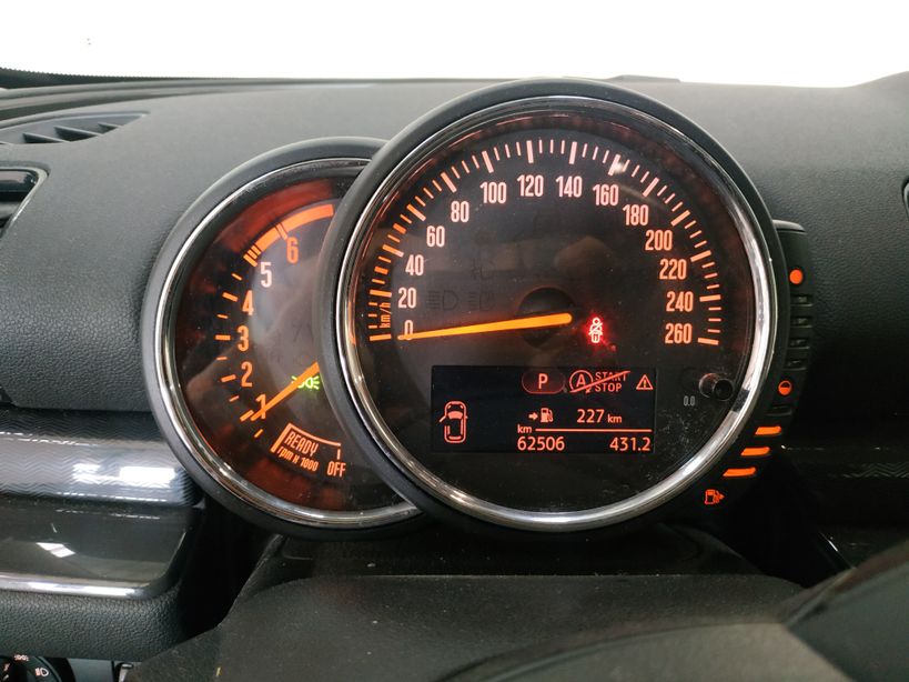 MINI MINI CLUBMAN F54 2016 - Photo n°28