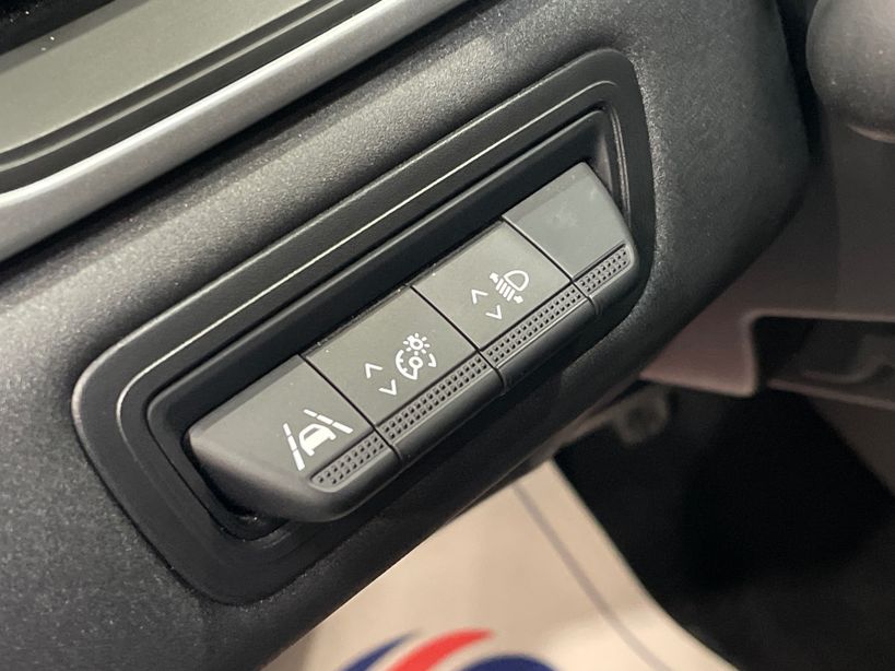 RENAULT CAPTUR 2022 - Photo n°33