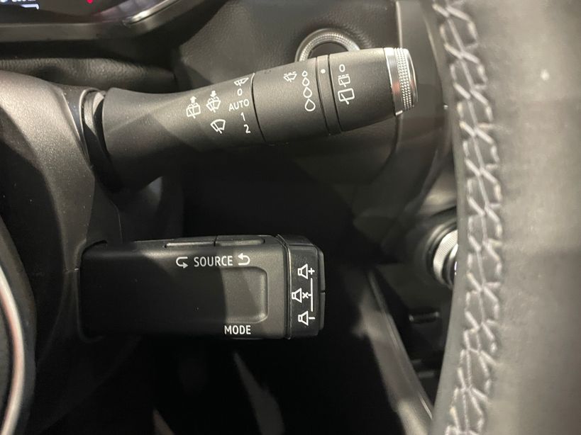 RENAULT CAPTUR 2021 - Photo n°33