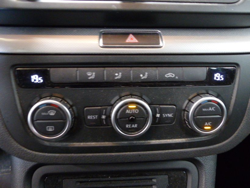 VOLKSWAGEN SHARAN 2013 - Photo n°4