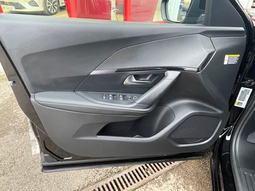 PEUGEOT 2008 2024 - Photo n°36