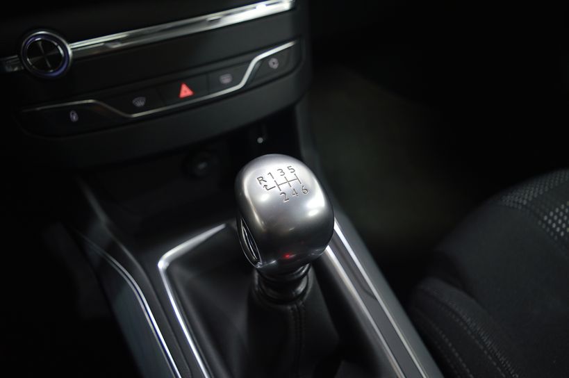 PEUGEOT 308 2014 - Photo n°18