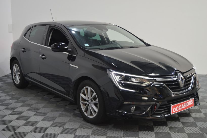 RENAULT MEGANE IV BERLINE 2017 - Photo n°2