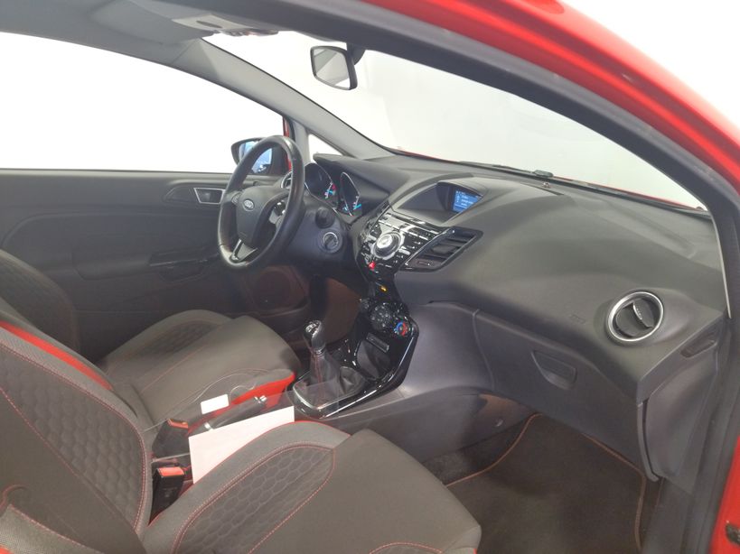 FORD FIESTA 2016 - Photo n°8