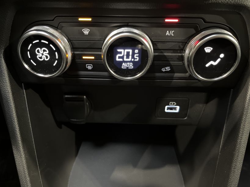 DACIA JOGGER 2022 - Photo n°17