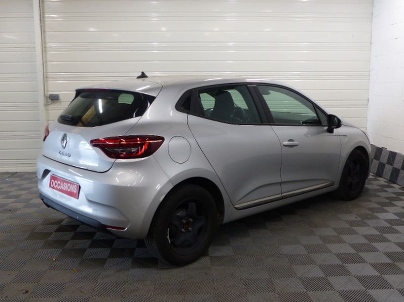 RENAULT CLIO V 2021 - Photo n°4