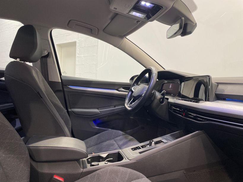 VOLKSWAGEN GOLF 2023 - Photo n°20