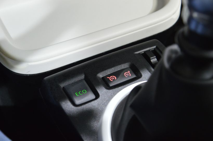 RENAULT TWINGO III 2019 - Photo n°20