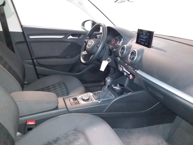 AUDI A3 SPORTBACK 2015 - Photo n°5