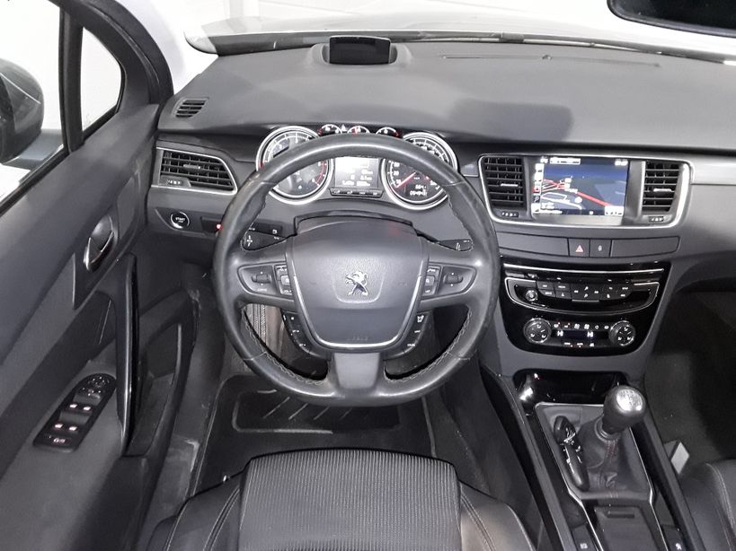 PEUGEOT 508 2015 - Photo n°5