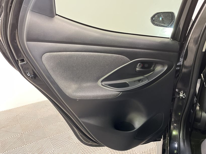 TOYOTA YARIS HYBRIDE MY22 2022 - Photo n°35